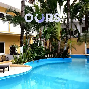 Energy 5th Av 3*, Playa del Carmen México